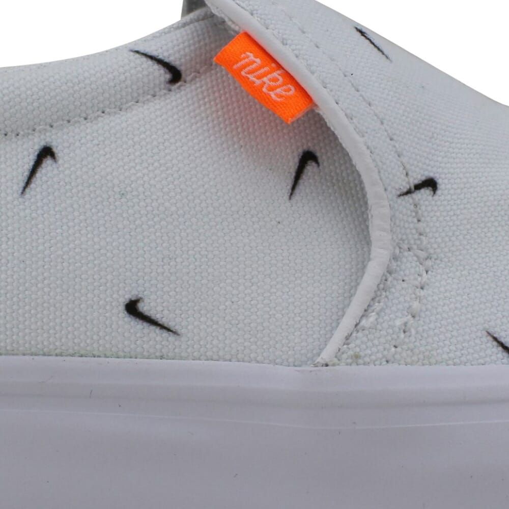 nike court royale slip on black