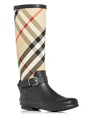 womens burberry snow boots